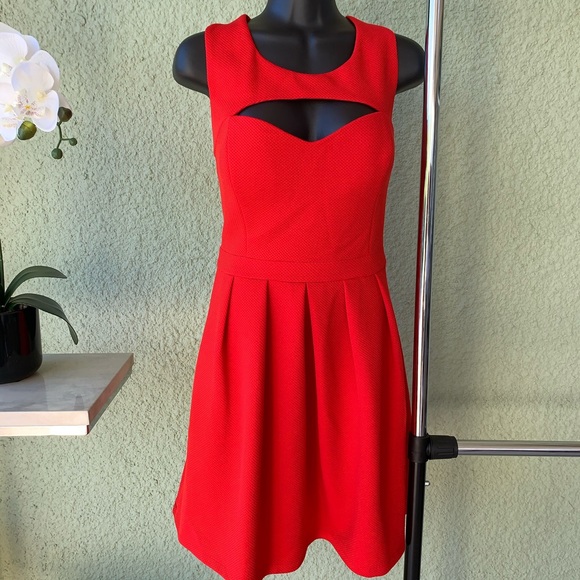 Guess Dresses & Skirts - 👗 Guess - Party Dress Red, Sz 12